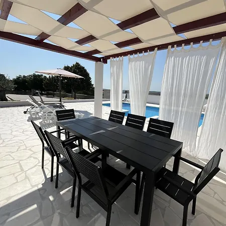 Villa Villa Nadin Villa *