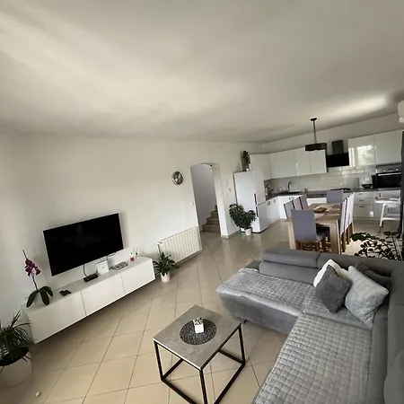 Villa Villa Nadin